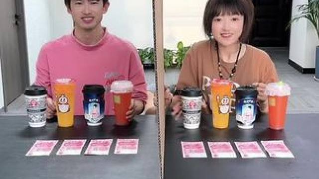 奶茶默契挑战，哈哈太搞笑了#办公室游戏 #趣味游戏 #意想不到的结局