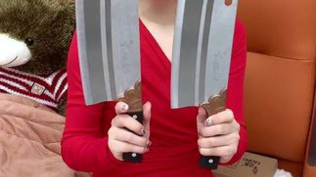 #菜刀  #手工锻打菜刀  #斩切两用刀  #家用厨房菜刀  #超便宜超划算