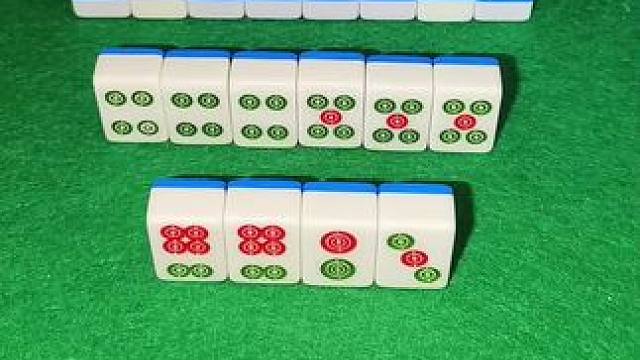 胡什么，不知道，但是好像胡了？ #富豪麻将 #jj麻将小游戏