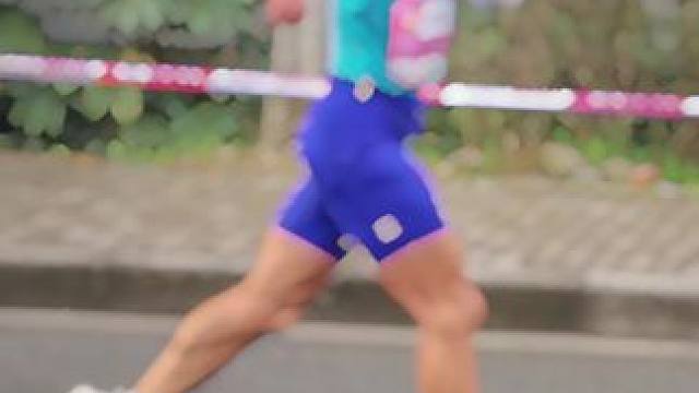 “如果身体是有瑕疵的半成品，那就让灵魂成为永不燃烧的永动机”图片来源：