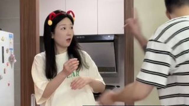 她玩到最后急眼了，怎么办？在线等急！！！#反应力 #整蛊 #情侣 #这是我的cityverse #人