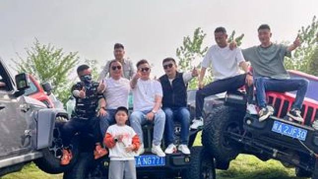 #给生活找点乐子 #硬派越野 #男人的玩具 #越野有风险玩车需谨慎