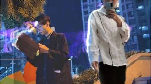 我设置了。“仅美女可见”