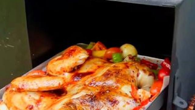 鲜嫩多汁#户外美食 #美食制作分享 #外国美食