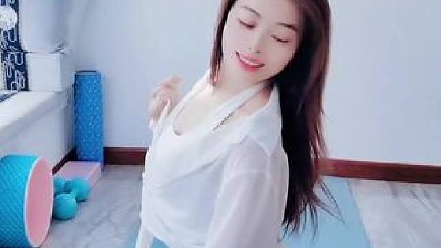 #正常瑜伽动作无不良引导