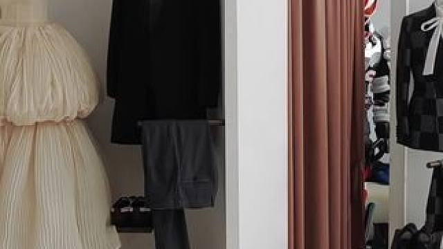 新郎说他自己带了一套衣服，这是个狐狸吧 #假面骑士 #新郎 #音乐一响假面登场