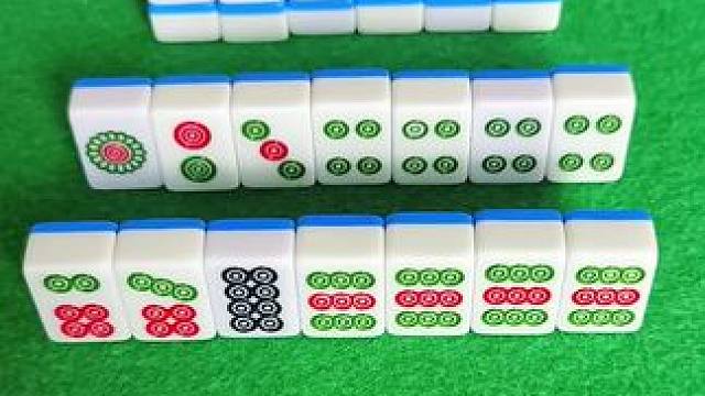 胡什么？不知道啊 #富豪麻将 #打麻将纯属娱乐 #麻将麻将抖起来