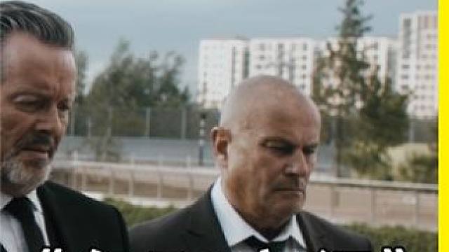 四个70岁老炮，为替大哥报仇，兵不血刃血洗整个黑帮，霸气动作片 #犯罪片 #动作 #推荐电影 