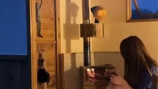 移动的温馨城堡，下雨天惬意的生活！ #露营 #沉浸式露营 #房车露营