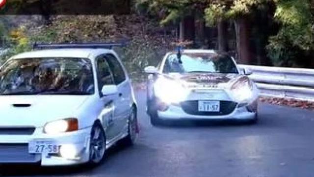 前驱的丰田EP91山路对决后驱马自达MX5，丰田车手真的是用命在开 #跑山 #马自达mx5 #jdm