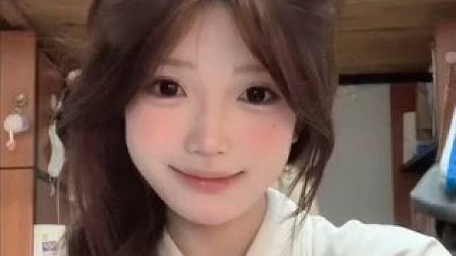 今天乖乖嘟♡˖°·៸៸៸⦁×⦁៸៸៸·°˖♡
#手势舞 #甜妹 #甜甜的手势舞