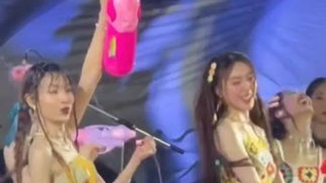 #dance #东南亚风情 #泰国泼水节现场有多嗨 #现场live #泰裤辣dj