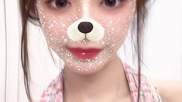 第一天来到牙牙 哥哥姐姐们支持一下哦～