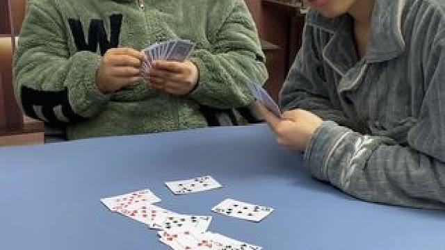 风里雨里，孬孩斗地主等你