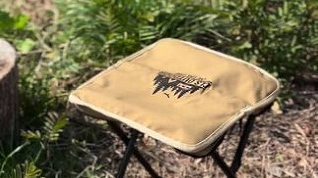 轻量化战术小马扎#露营报告 #户外 #野营 #靠谱露营装备 #露营好装备报告