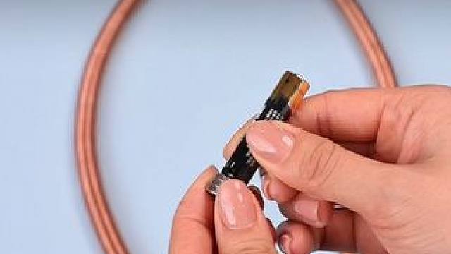 更多小实验来咯，还有实验材料包，快带孩子玩转科学吧#科学小实验 #小实验大道理#亲子游戏