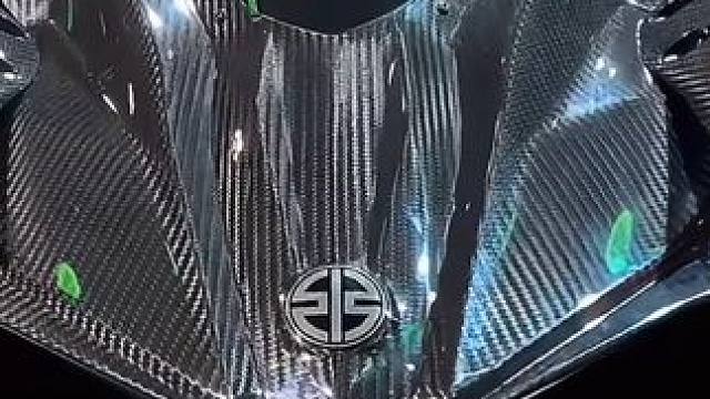 沉浸式欣赏川崎H2r的魅力 。#机车老炮 #每个男人都有一个机车梦 #机车文化