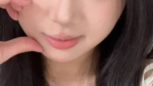 快来试试小白花妆～我称之为清纯灵动的神！#伪素颜妆 #超显嫩的新手日常妆 #女大学生 #女大学生苦练