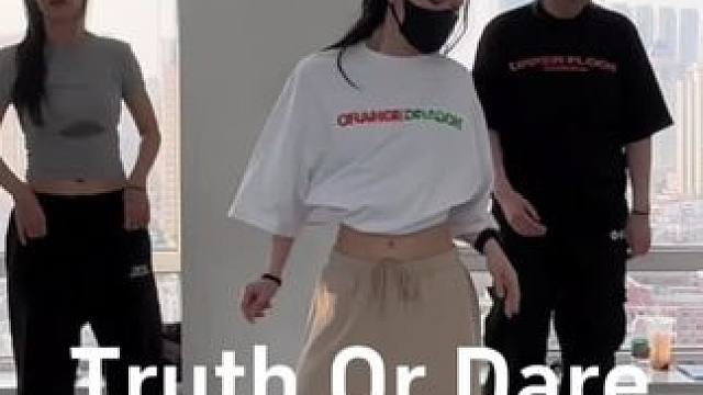 马上又五一啦 今天也是跳完一整支好累的舞
#金大铭编舞 #dance #翻跳 #