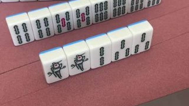 八条到底胡不胡？这牌给自己看懵了 #富豪麻将  #麻将