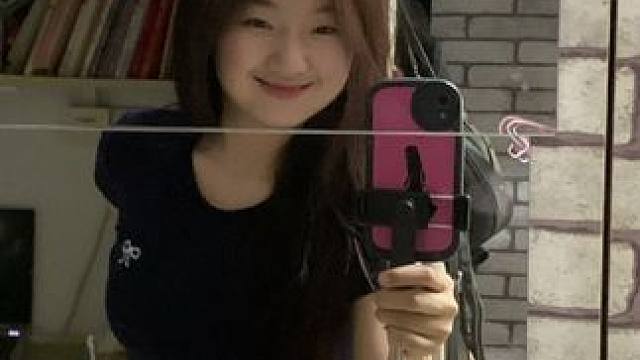 我只想要自我的独到#每一天都是绝版的自己 #女大学生 #耐看型 #向上的生命力比皮囊更具魅力 #oo