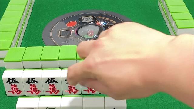 打打麻将解心宽