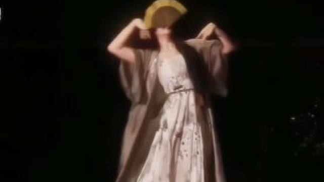 有人等烟雨，有人怪雨急#古典舞 #翻跳 #落舞蹈 #汉元素