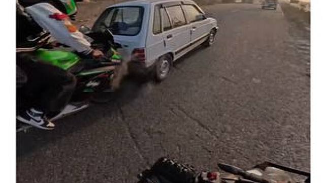 《极速摩托》九成新刹车片#印度 #摩托车 #失误