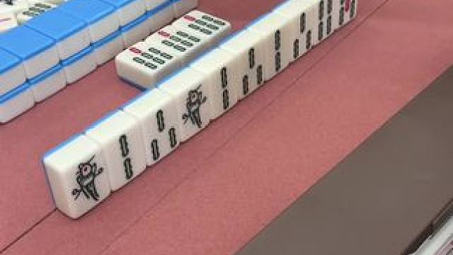 家人们这牌胡什么啊？给自己看蒙圈了 #富豪麻将  #麻将