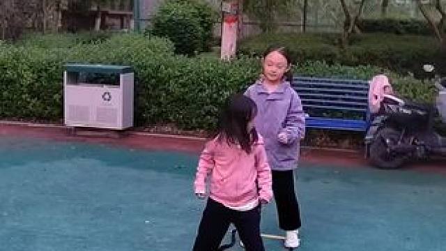 欢迎大家来评论
#努力孩子会发光 #一起来运动吧 #户外体能训练 #汗水不会辜负你 #体育精神