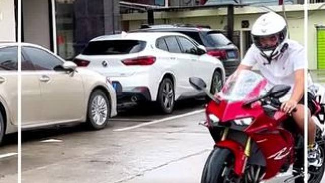 别说我没帮你啊 赶紧艾特你家那位#摩托车 #机车 #凯越450rr #仿赛