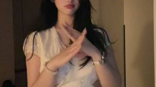 找不到舞了能不能多at我几个 #sweetestpie #dance #低像素