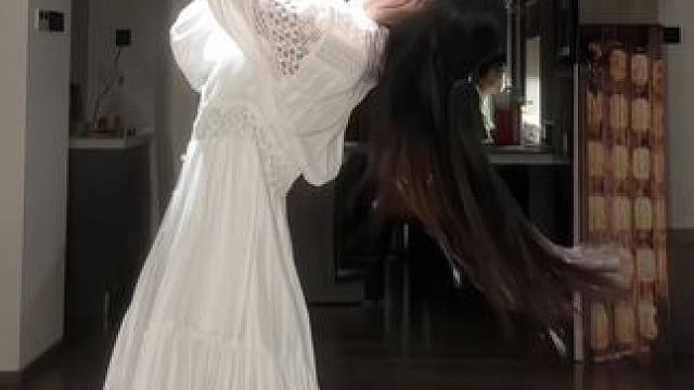 #舞蹈 “时间在消逝 我们的故事开始～”#关键词 #白月光 #夜晚 #氛围感