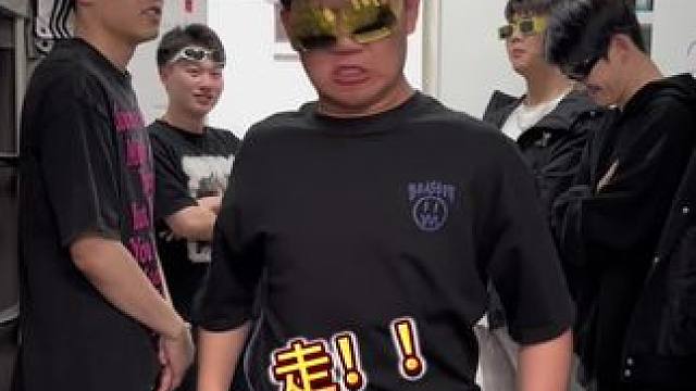 你们都用过什么个性签名！ #男生宿舍 #当代大学生精神状态 #男寝现状 #大学生宿舍演技大赏