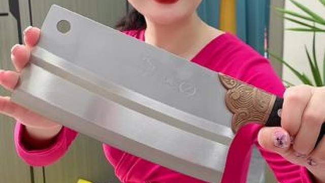 #菜刀  #手工锻打菜刀  #斩切两用刀  #家用厨房菜刀  #超便宜超划算