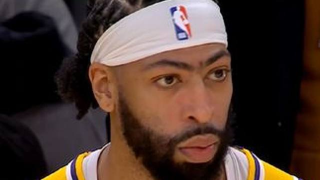 最后25秒狂砍12分，掘金112比105击败湖人，距离横扫一步之遥#假球 #湖人 #掘金 #季后赛