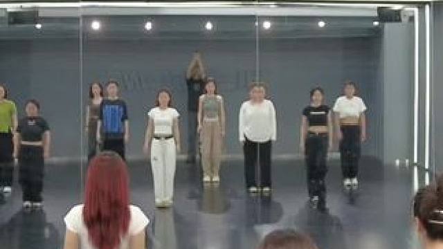 好看，爱看，所以分享出来大家一起看。#大陈唯舞 #成人零基础舞蹈培训 #零基础爵士舞