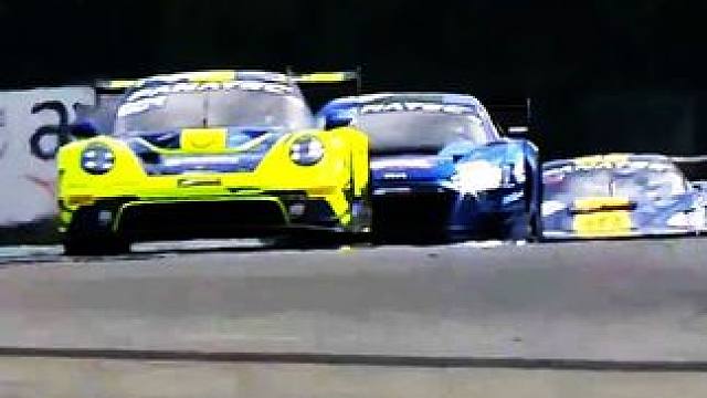 奥迪R8与保时捷911大战纽博格林 #纽博格林 #GT世界锦标赛 #GT3 #911 #R8 赛道缠