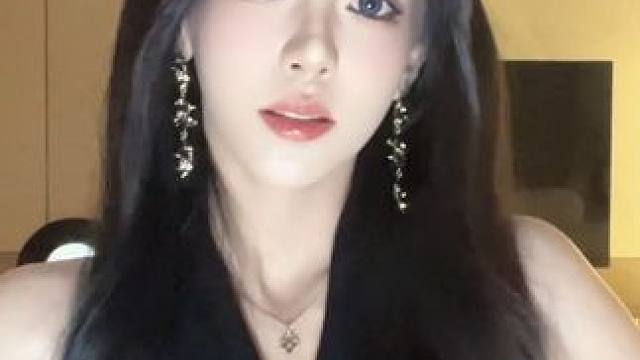 #50岁了依然保持好状态 #越南鼓