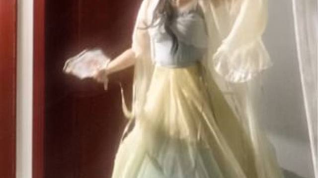 不负人间走一趟～ 转起来像花朵一样耶！#古典舞 #我的舞蹈日记 #画中游