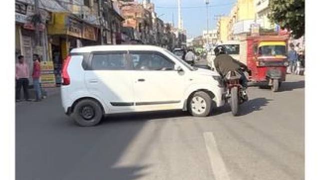 只看八字，不看车技！#印度 #机车 #摩托车 #失误