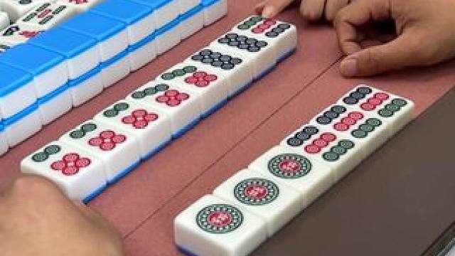 这确定是炸胡吗？九筒能胡吗#富豪麻将  #麻将