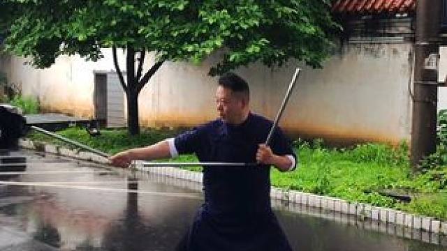 三节棍 #晨训打卡 #强身健体 #反复练习 
#强身健体 #发扬传武精神