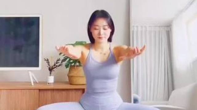 #瑜伽体式分享#跟着美女学瑜伽