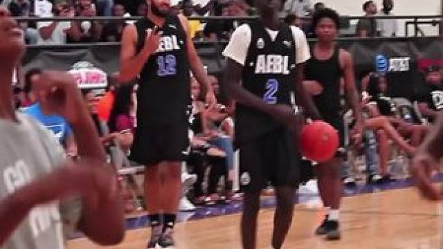 说一个你最看好的篮球新秀！ #nba新秀 #美式篮球 #扣篮 #唯有篮球不可辜负