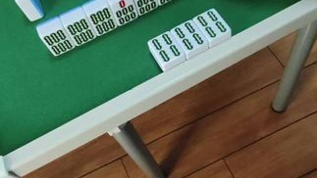 都说我九条炸胡？#富豪麻将 #麻将麻将抖起来 #麻将攻略 #小麻将解心宽