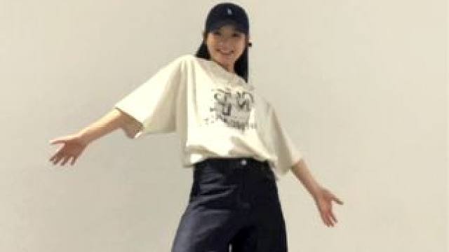 我被你电住 让他们羡慕#翻跳 #孤独材料 #诺米么lodmemo #demi编舞 #浅跳一下