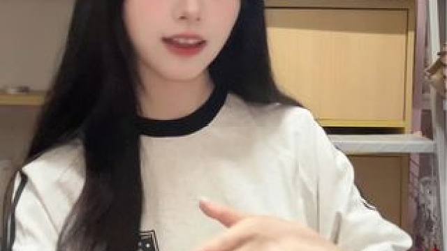 baby 我会出现在大荧幕#甜甜的手势舞