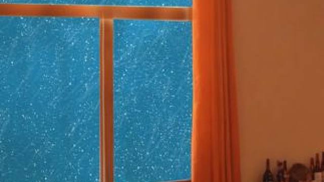 在狂风暴雨的天气，在舒适温馨的小屋，放松下来，深度睡眠 #雨声助眠 #白噪音 #助眠声音 #睡眠音乐