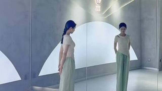 上春山完整版背面来啦 #古典舞 #原创 #上春山舞蹈 #上春山 #背面分解